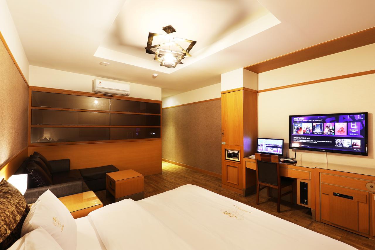 Bucheon Sr Hotel Eksteriør bilde